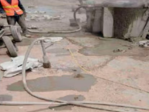 赣州水泥混凝土路面板底注浆技术 路面脱空注浆整治方案